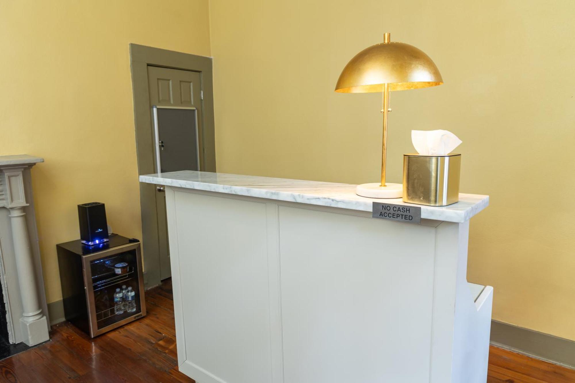 Inn On Ursulines, A French Quarter Guest Houses Property 뉴올리언스 외부 사진
