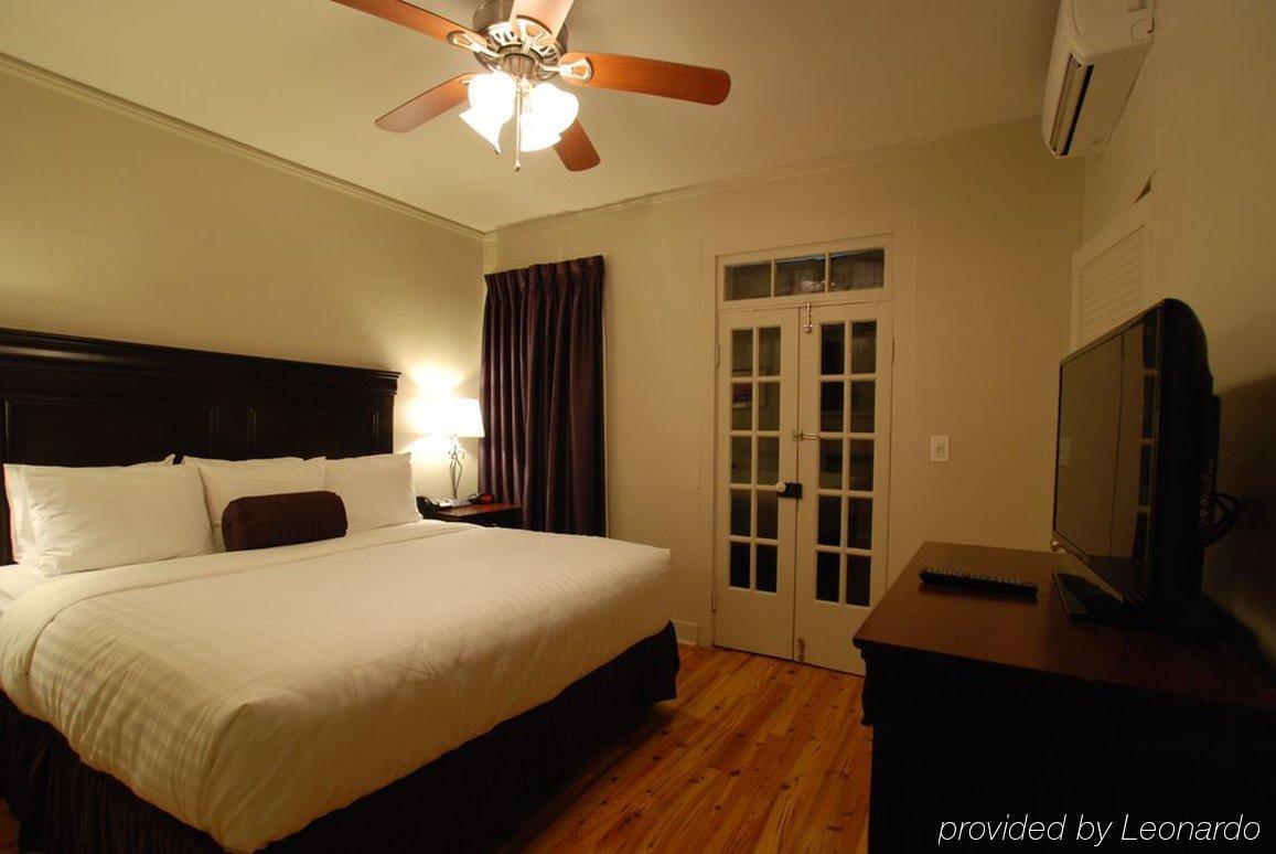 Inn On Ursulines, A French Quarter Guest Houses Property 뉴올리언스 외부 사진